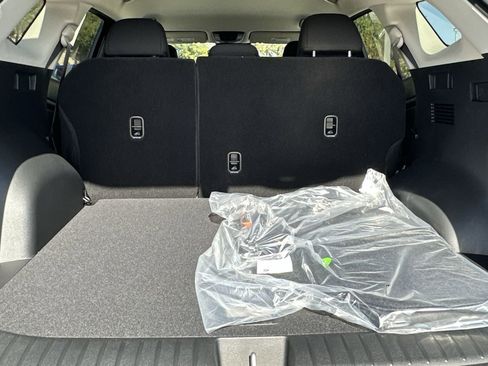 New 2026 Kia Sportage S image 44