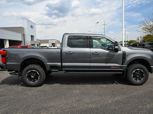 New 2026 Ford F350 Platinum AWD/4WD image 3