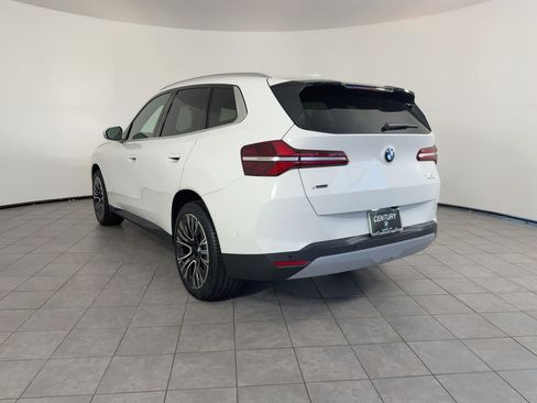 New 2026 BMW X3 xDrive30 w/ Premium Package image 3