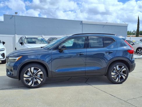 New 2026 Volvo XC40 B5 Ultra w/ Protection Package Premier AWD/4WD image 4