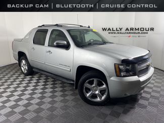 Used 2011 Chevrolet Avalanche LS w/ Regional Value Package AWD/4WD video 1