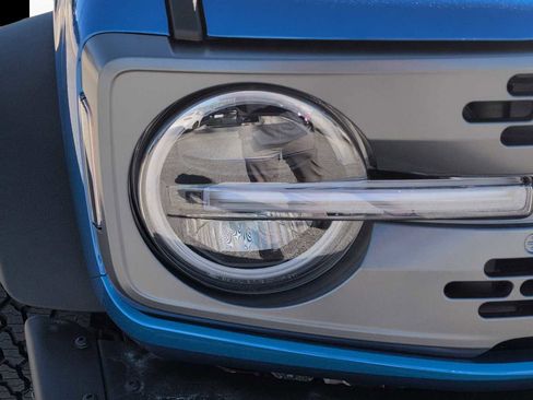 New 2025 Ford Bronco Badlands w/ Sasquatch Package image 3