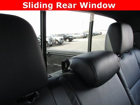 Used 2021 Toyota Tacoma TRD Off-Road w/ TRD Premium Off Road Package image 24