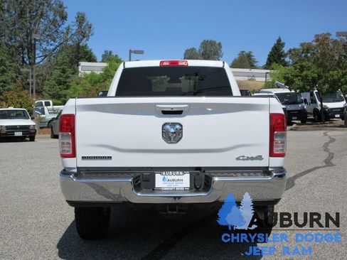 Used 2022 RAM 3500 Big Horn image 7