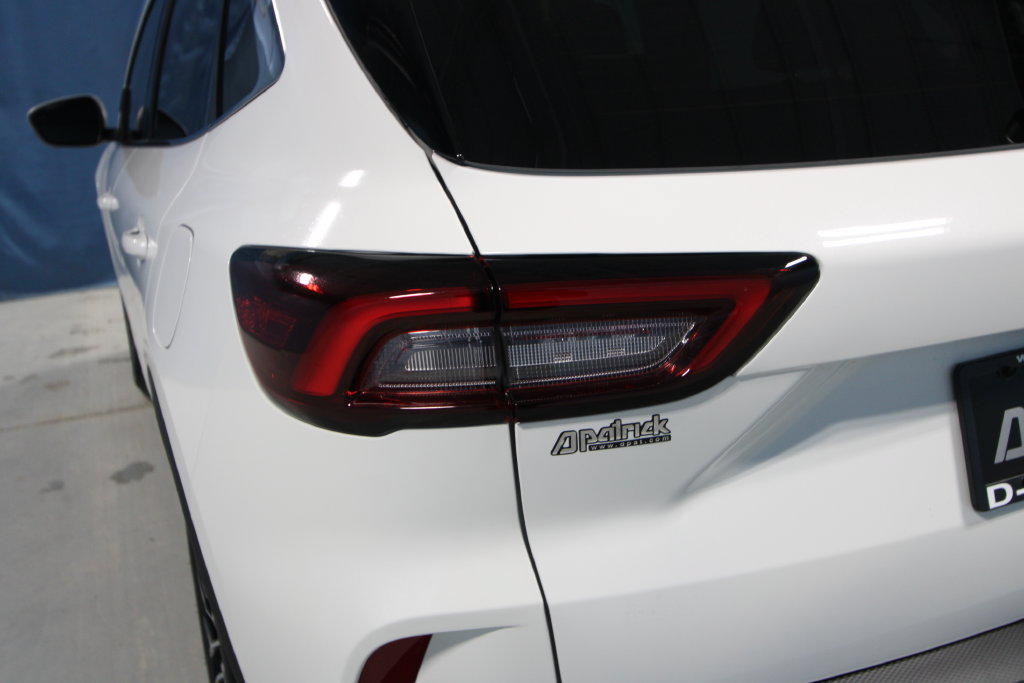 Used 2026 Ford Escape SE w/ PHEV Premium Package FWD image 36