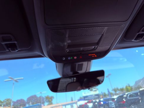 New 2026 Chevrolet Equinox ACTIV w/ Safety and Technology Package FWD image 32