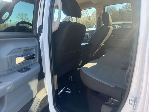 Used 2024 RAM 1500 Classic SLT image 6