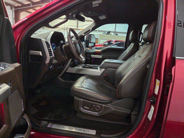 Used 2017 Ford F250 King Ranch w/ FX4 Off-Road Package AWD/4WD image 6
