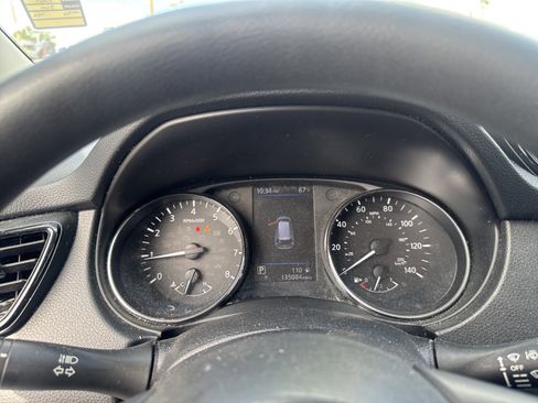 Used 2018 Nissan Rogue S FWD image 10