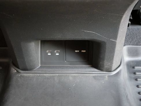 Used 2021 Volkswagen Atlas SE FWD image 17