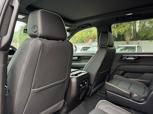 New 2026 Chevrolet Suburban Premier w/ Sun And Tow Package RWD image 18