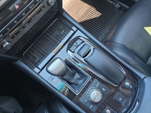 Used 2014 Lexus LS 460 AWD w/ Comfort Package image 28
