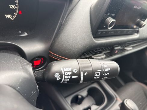 Used 2024 Honda HR-V Sport image 36