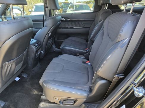 Used 2025 Hyundai Palisade Calligraphy image 16