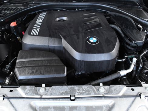 Used 2025 BMW 330i Sedan image 36