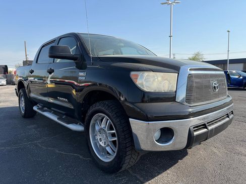 Used 2011 Toyota Tundra 2WD CrewMax w/ Tow Pkg image 3