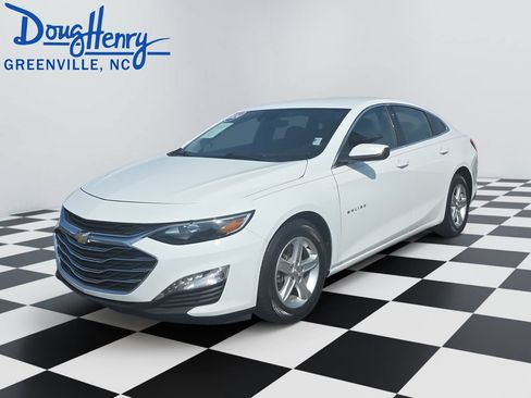 Used 2024 Chevrolet Malibu LT FWD image 1