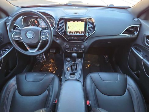Used 2019 Jeep Cherokee High Altitude image 14