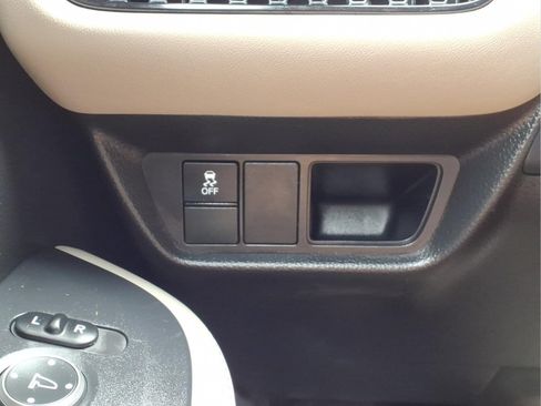 Certified 2024 Honda HR-V EX-L image 25