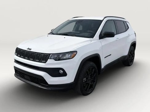 Used 2026 Jeep Compass Latitude AWD/4WD image 3