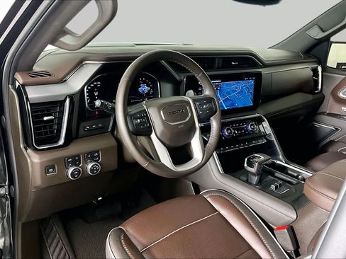 Certified 2025 GMC Sierra 1500 Denali w/ Denali Reserve Package AWD/4WD image 17