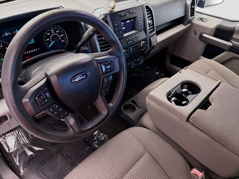 Used 2018 Ford F150 XLT RWD image 7