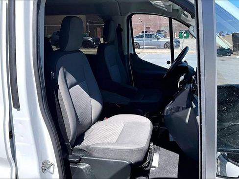 Certified 2024 Ford Transit 350 XLT RWD image 7