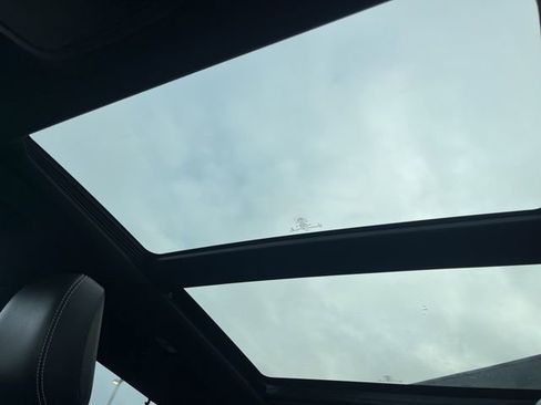 Used 2022 Ford Explorer ST w/ Equipment Group 401A image 37