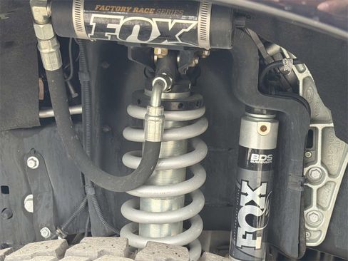 Used 2022 Ford F250 Lariat w/ Tremor Off-Road Package image 31