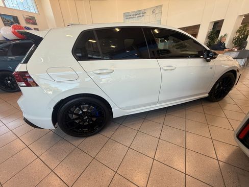 Used 2026 Volkswagen Golf AWD/4WD image 8