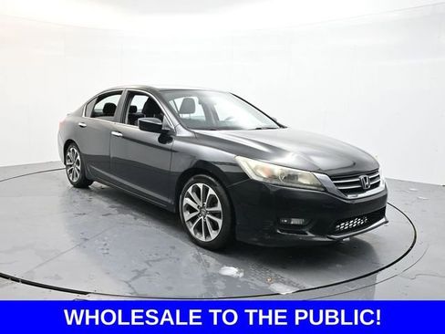 Used 2015 Honda Accord Sport image 1