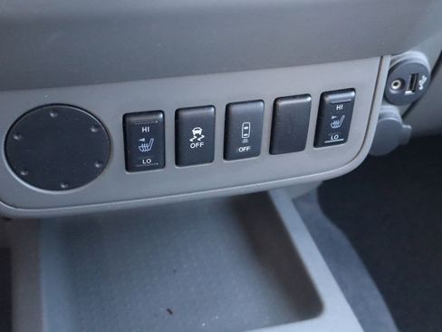 Used 2019 Nissan Frontier SV w/ Value Truck Package RWD image 24
