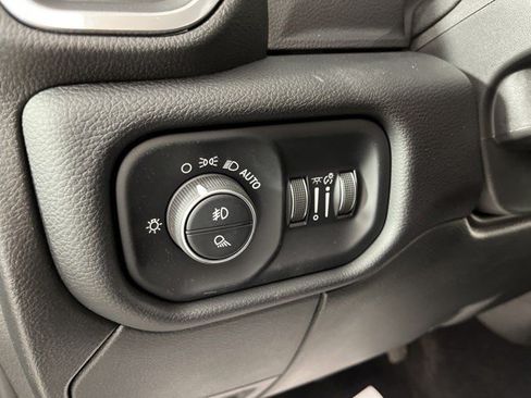 Used 2024 RAM 2500 Laramie w/ Safety Group AWD/4WD image 29