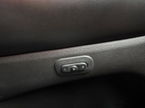 Used 2019 Jeep Grand Cherokee Limited image 7