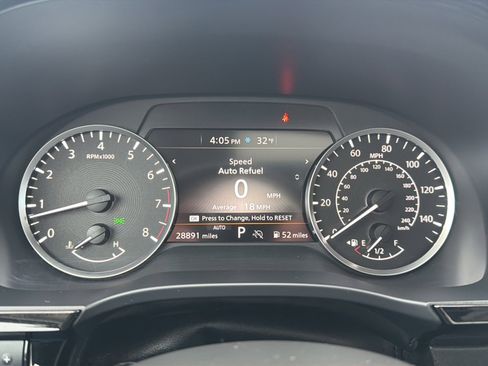 Used 2023 INFINITI QX60 Pure image 10