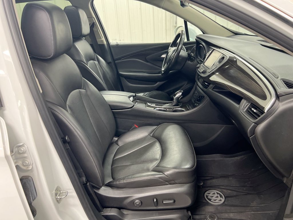 Used 2020 Buick Envision Essence FWD image 22
