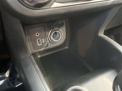 Used 2024 Nissan Kicks S image 25