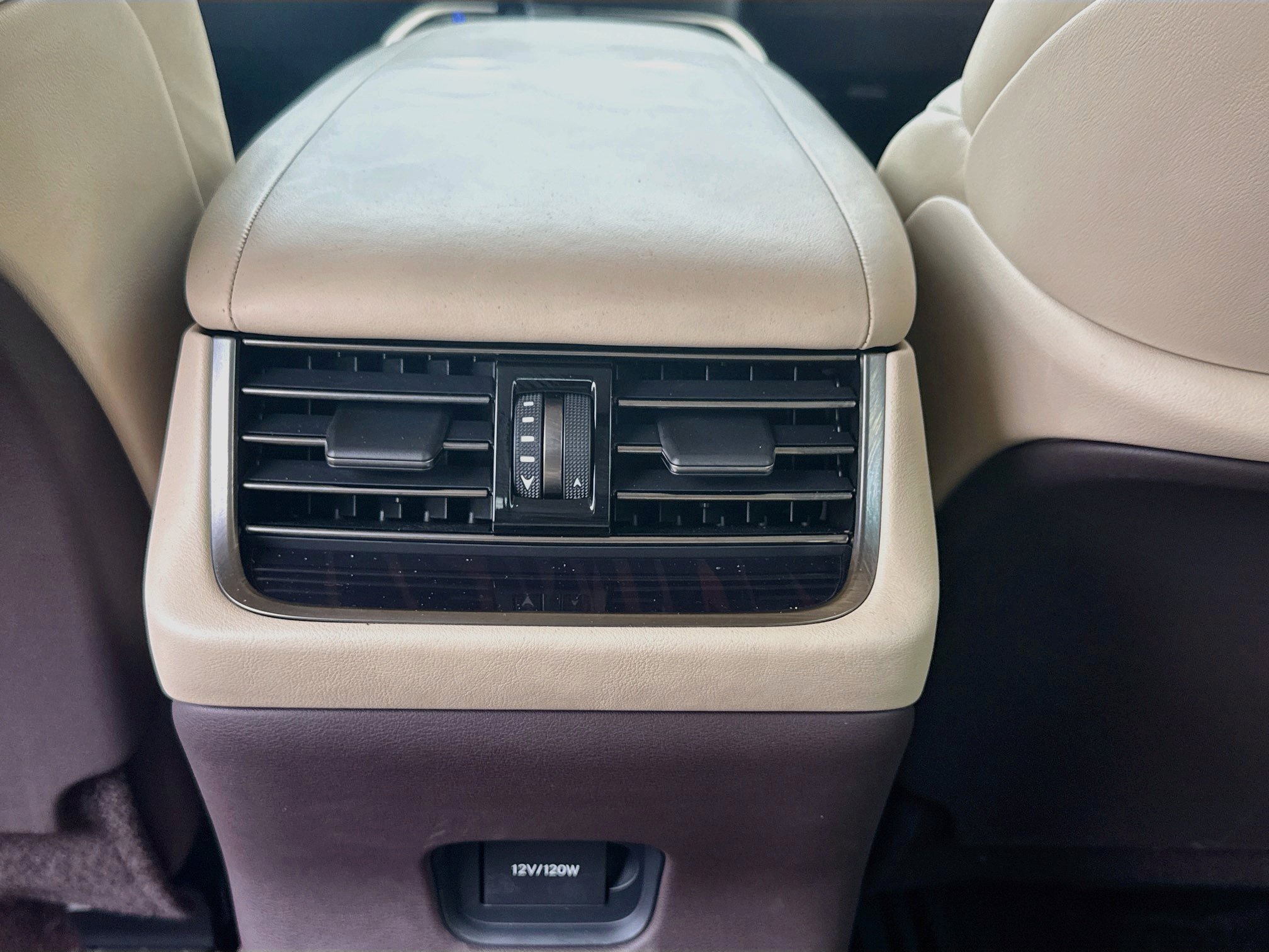 Used 2020 Lexus LS 500 w/ Interior Upgrade Package RWD image 20
