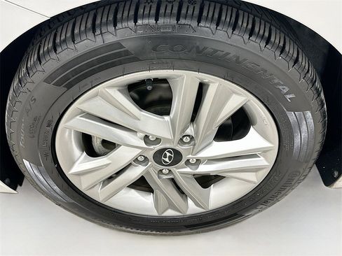 Used 2019 Hyundai Elantra SEL w/ Cargo Package image 30