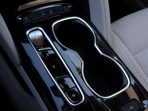 Used 2021 Buick Envision Preferred image 26