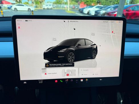 Used 2024 Tesla Model Y Long Range image 11