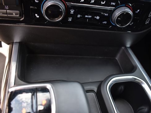 Used 2024 Chevrolet Silverado 1500 LT w/ Z71 Off-Road Package image 22