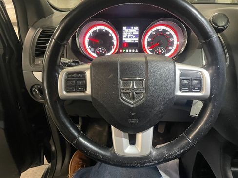Used 2019 Dodge Grand Caravan GT FWD image 8