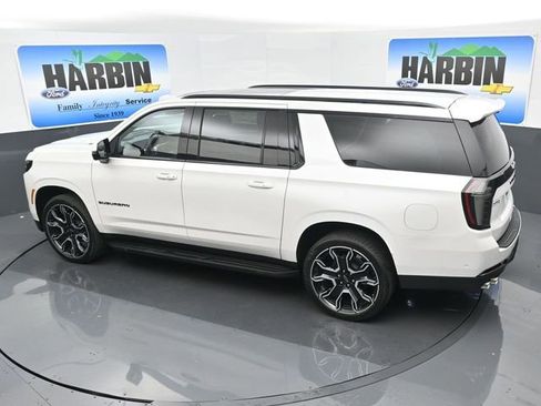 New 2025 Chevrolet Suburban RST w/ RST Capability Package image 28
