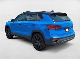 New 2025 Volkswagen Taos SE video 3