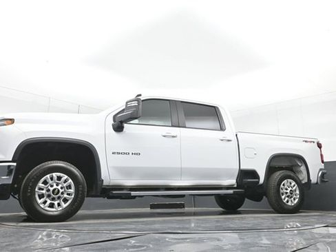 Certified 2025 Chevrolet Silverado 2500 LT w/ Safety Package image 44