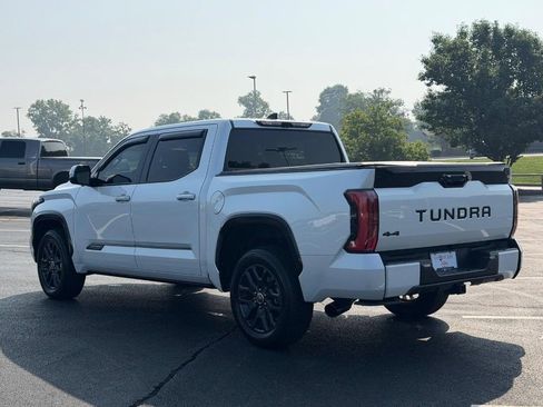 Used 2023 Toyota Tundra Platinum AWD/4WD image 7