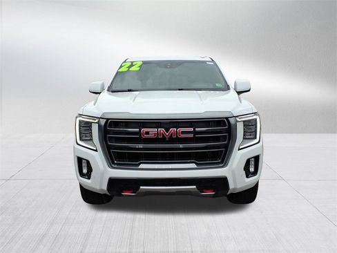 Used 2022 GMC Yukon AT4 w/ Technology Package image 9
