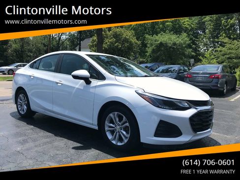 Used 2019 Chevrolet Cruze LT w/ LT True North Edition FWD image 1