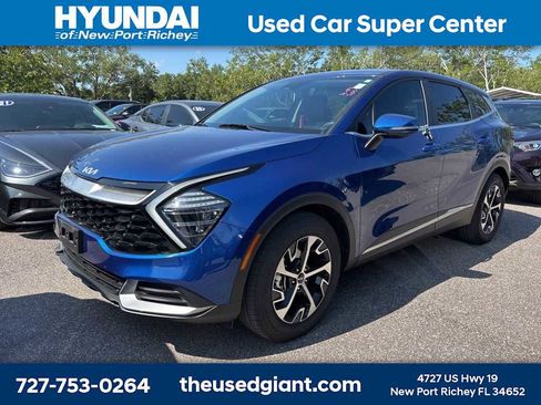 Used 2025 Kia Sportage EX FWD image 1